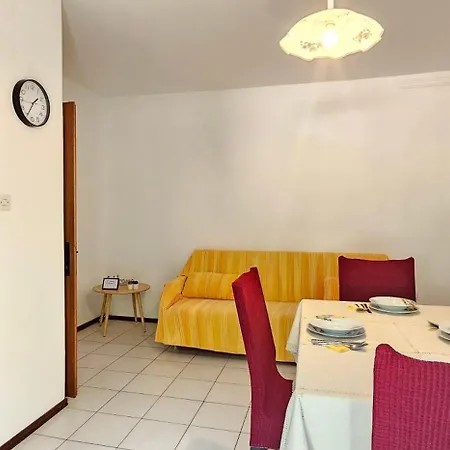 Rudolf Apartment *